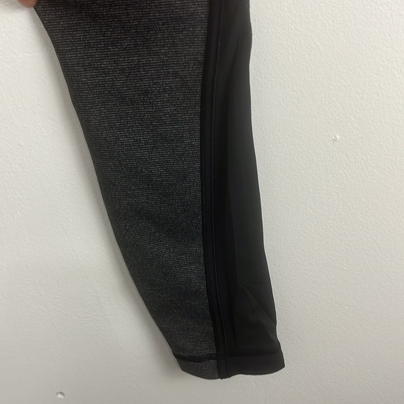 Lululemon Run Pace Wee Stripe Black Heathered Tights - Picture 6 of 10